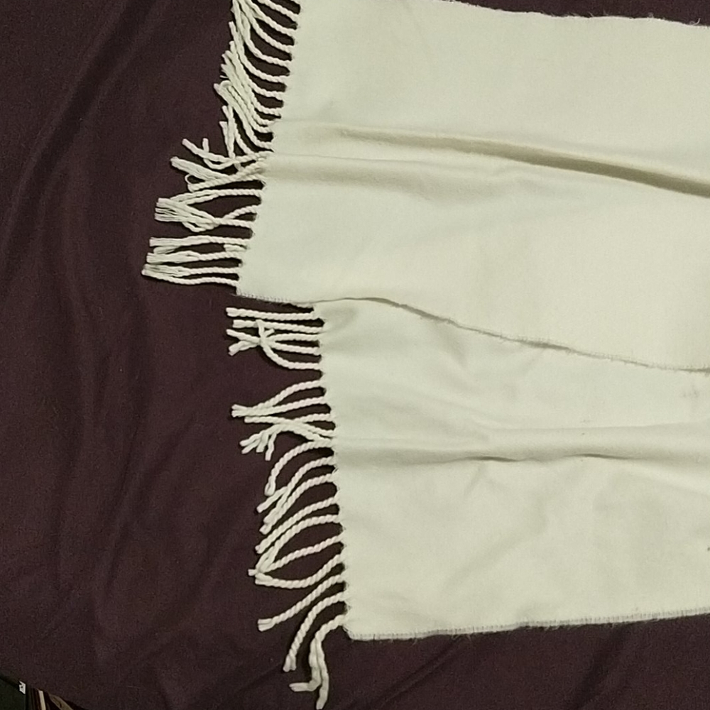 Moving - Picture 2 of 3